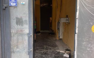 дверь решётка раздвижная с доводчиком